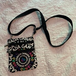 “Canada” purse